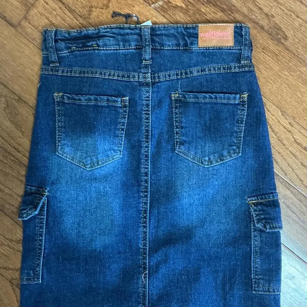 Wallflower Girl  Dark Blue Denim Maxi Skirt Distressed Size 8 NWT - Picture 7 of 8